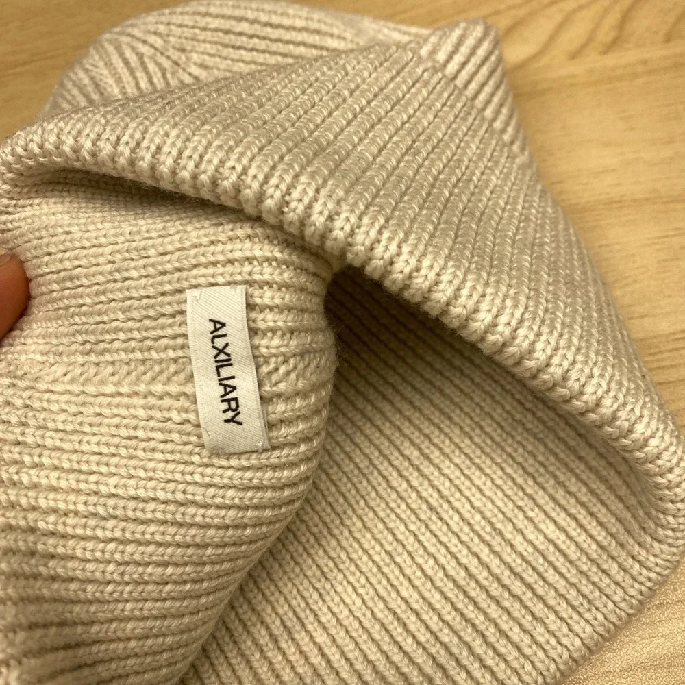 Aritzia good used
